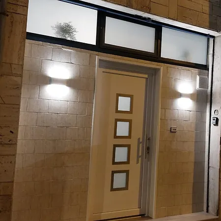 Balo's House Ferienhaus Bari